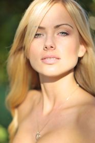 Agata L 40.jpg